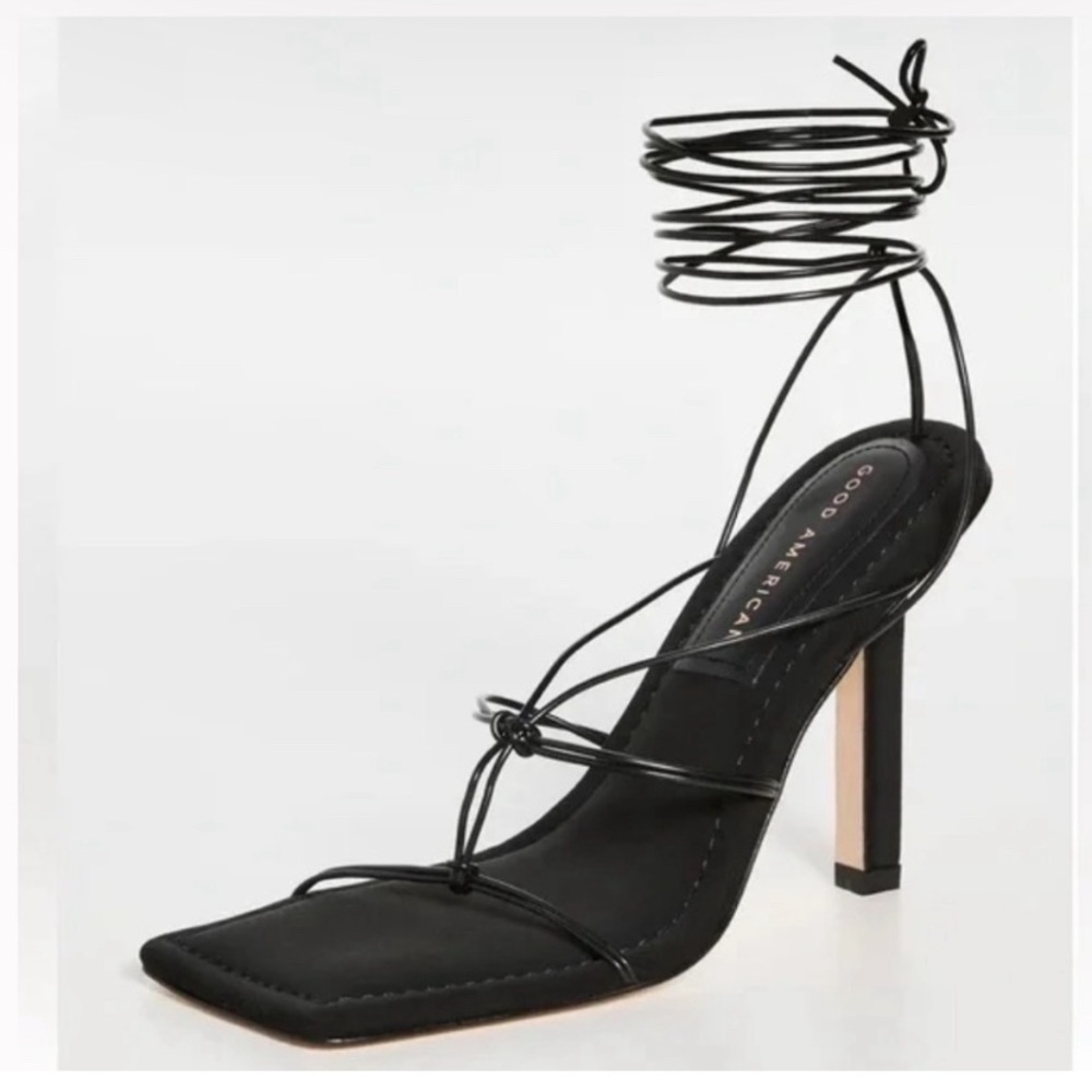 Good American Black Strappy Neoprene Ultra High Heel Size 9 NEW (No box)